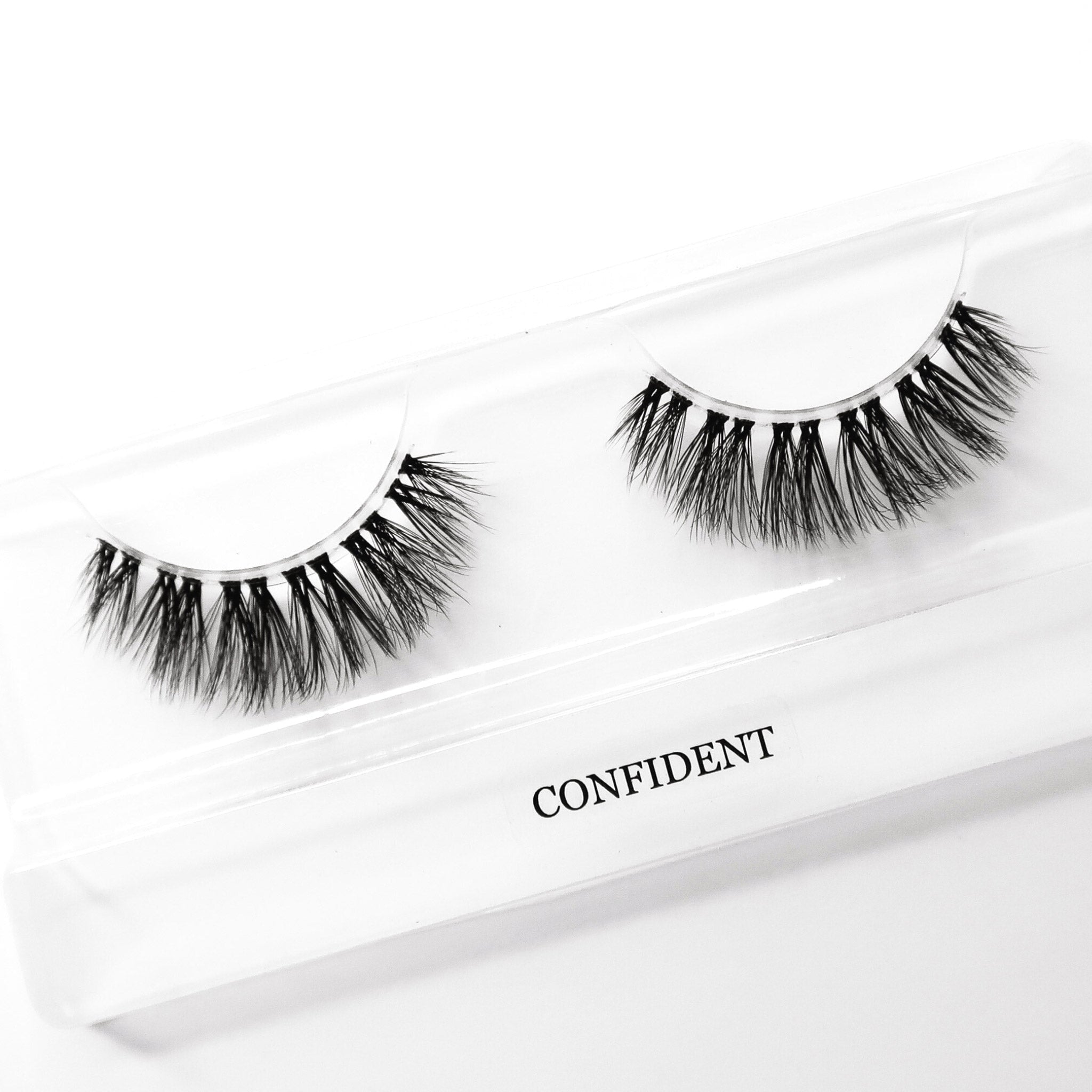 CONFIDENT Lashes LIVI BEAUTY
