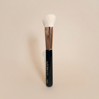 112 ANGLED COMPLEXION BRUSH