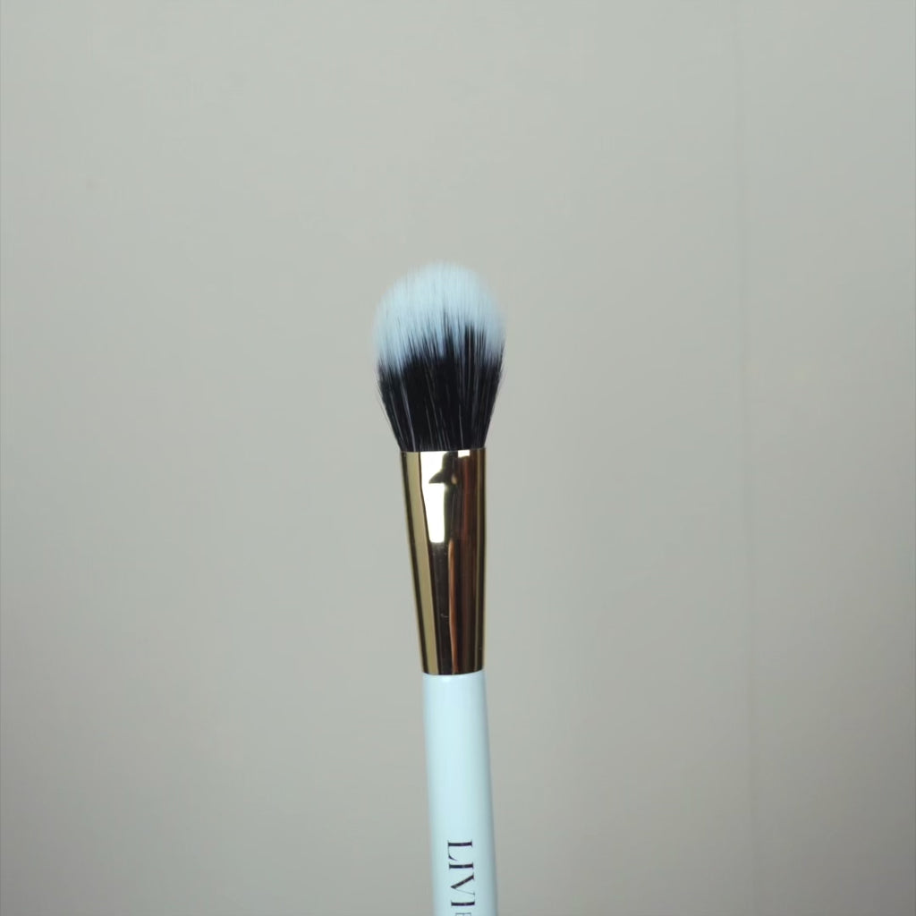 <tc>DUO FOUNDATION BRUSH</tc>