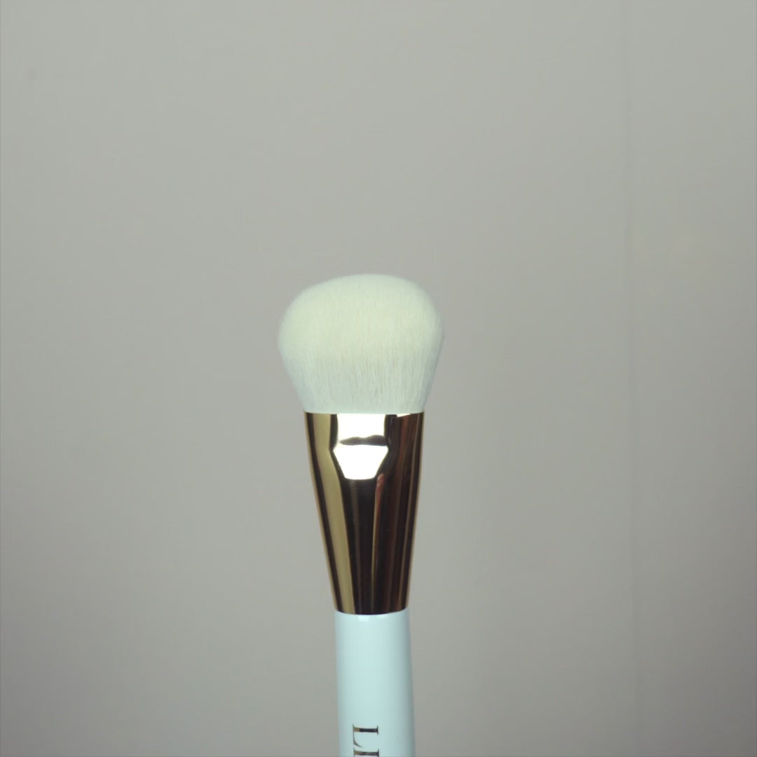 <tc>BRONZE ME UP BRUSH</tc>
