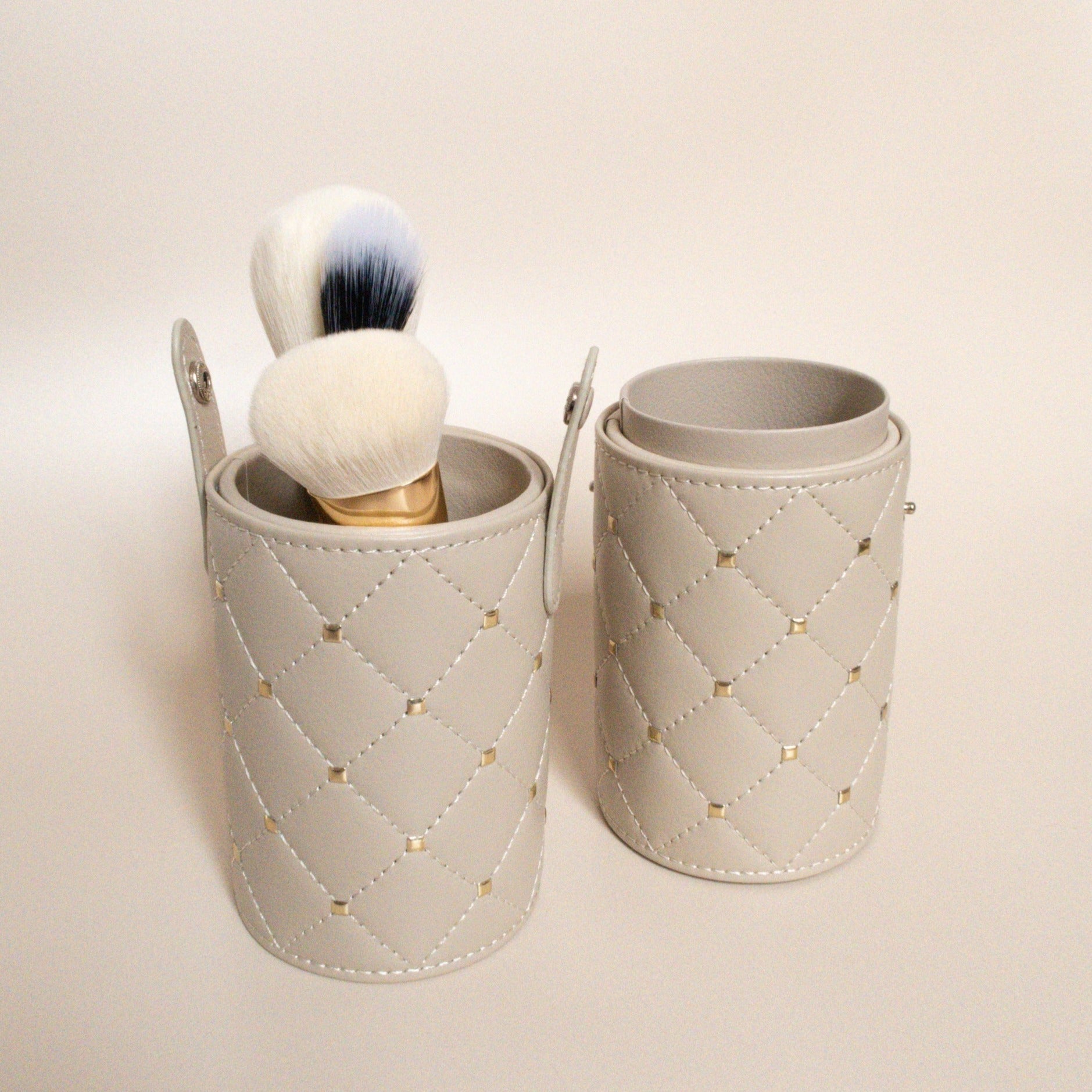 BEIGE BRUSH HOLDER BRUSH HOLDER LIVI BEAUTY 