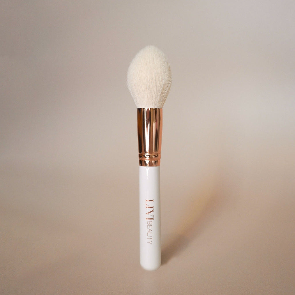 BLUSHIN' BLUSH BRUSH - LIVI BEAUTY