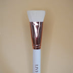SNATCHED CONTOUR BRUSH - LIVI BEAUTY