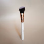 ANGLED BRONZER BRUSH Makeup Brushes LIVI BEAUTY 