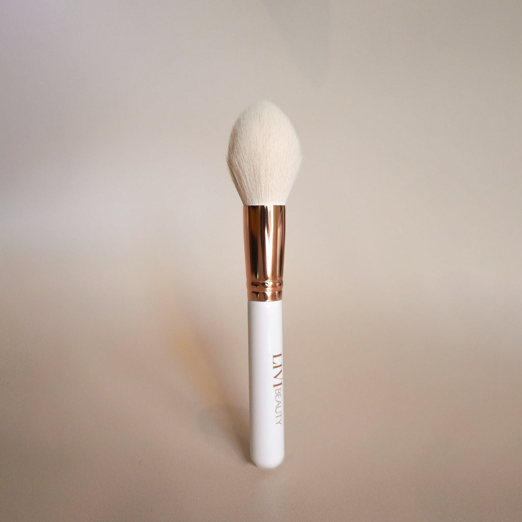 BLUSHIN' BLUSH BRUSH Makeup Brushes LIVI BEAUTY 