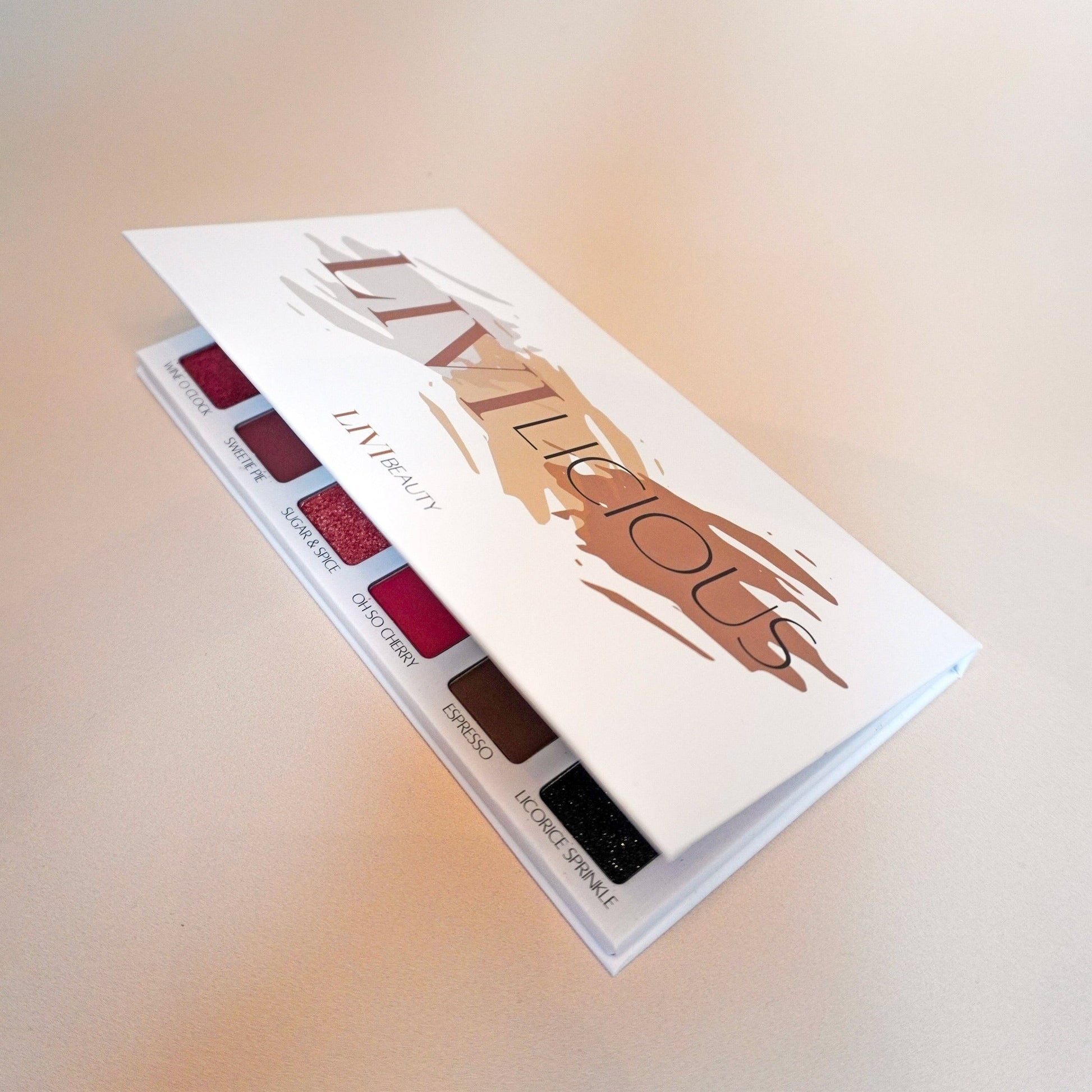 LIVILICOUS PALETTE EYESHADOW PALETTE LIVI BEAUTY 