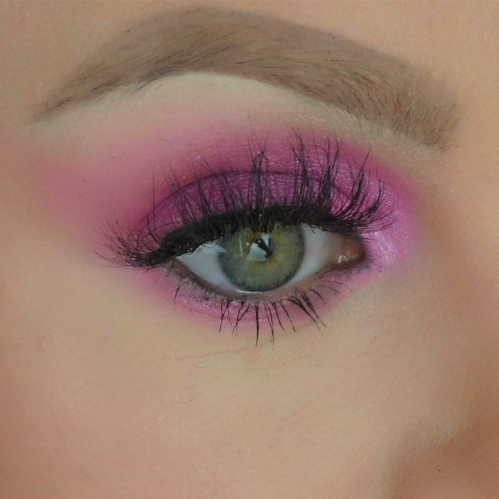 TIFFANY'S Mink Lashes LIVI BEAUTY 
